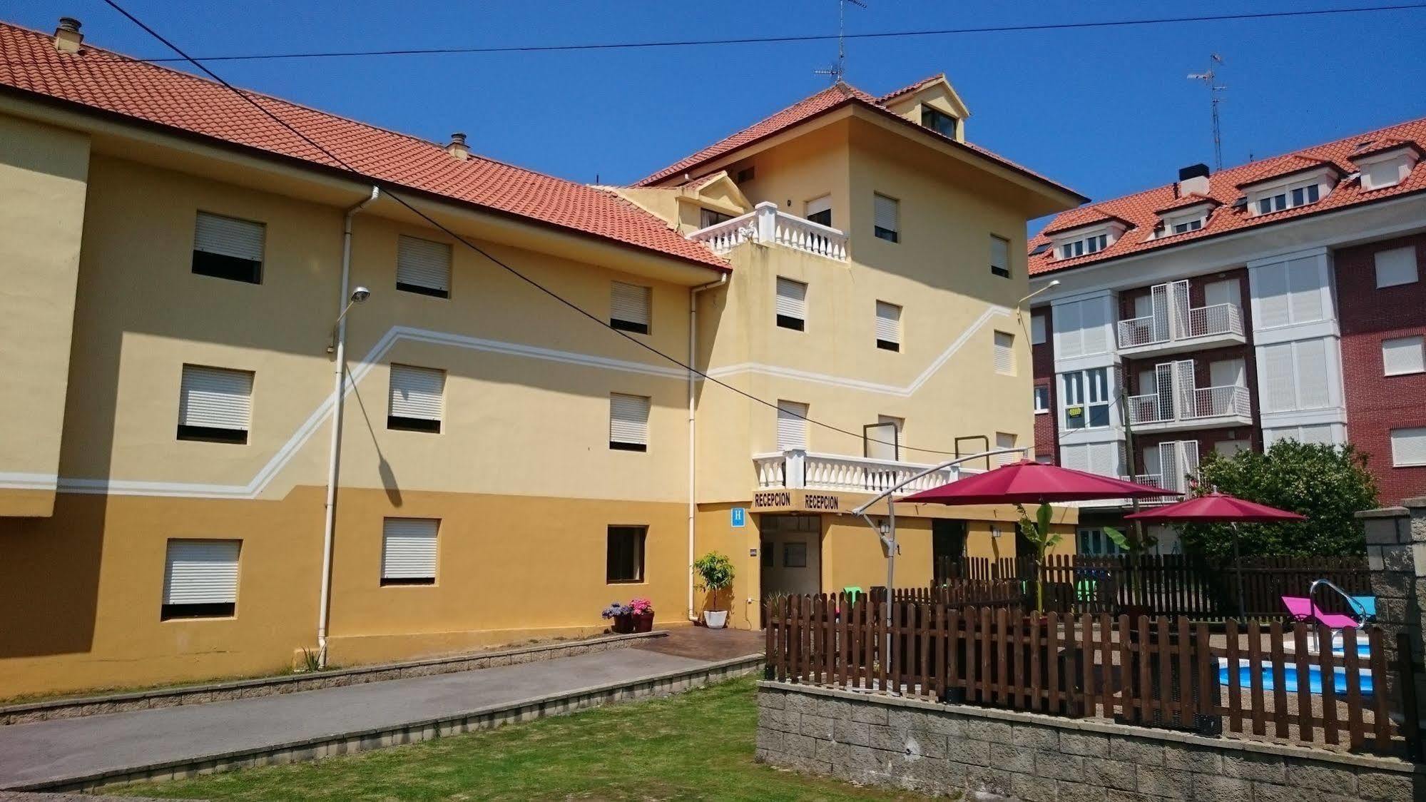 Hotel Azcona